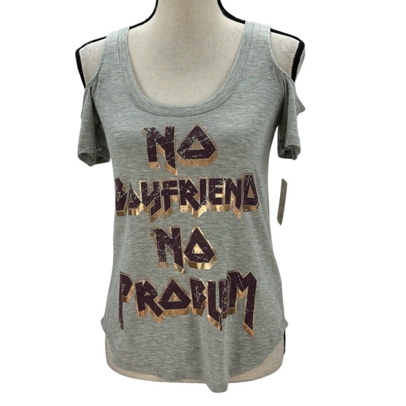 Selfie Tops - Selfie Women's Short Sleeve Cold Shoulder No Boyfriend No Problem T-Shirt - Grey